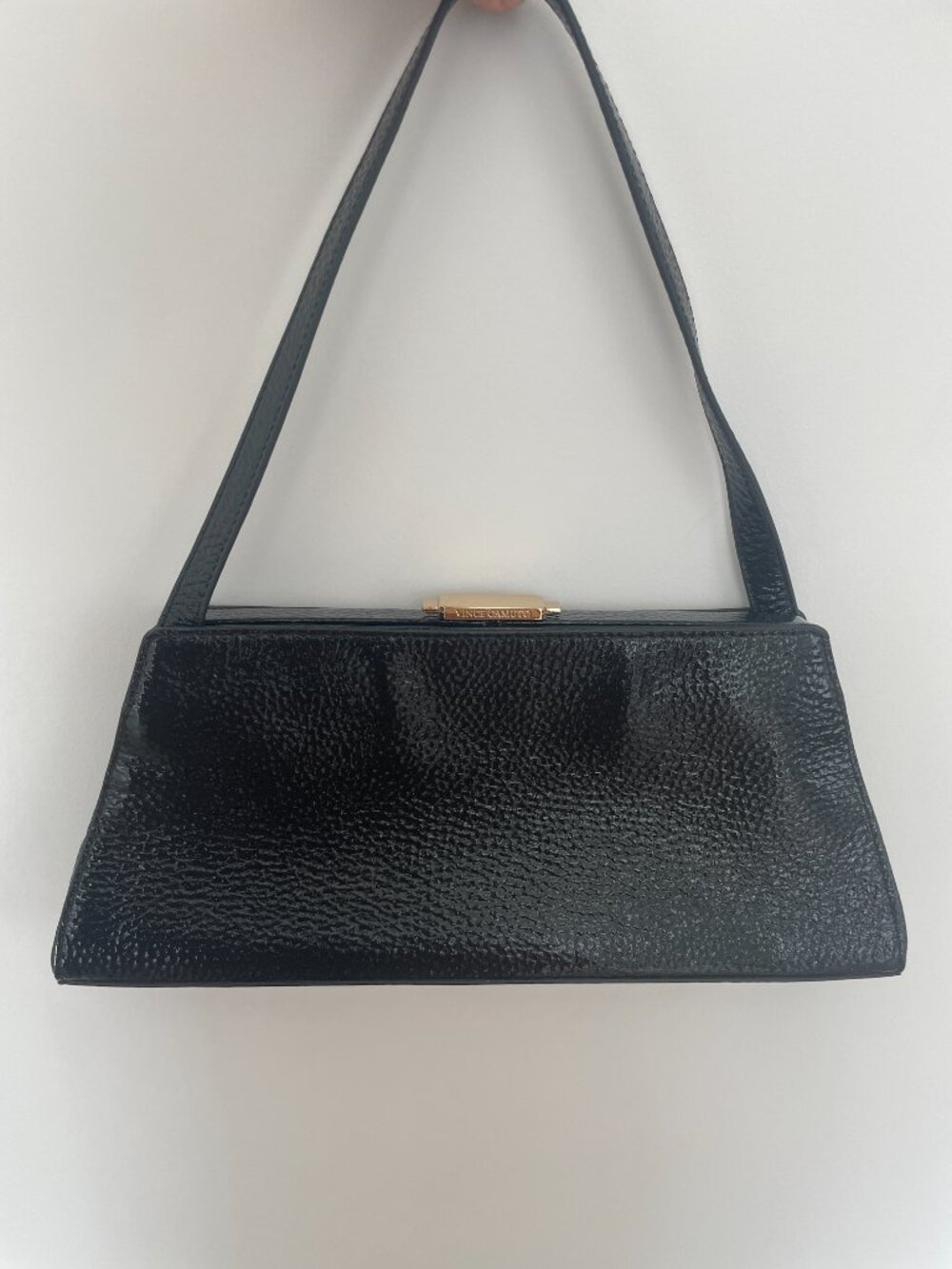 VINCE CAMUTO Convertible Shoulder bag and Clutch-Chic EW Silo BLACK